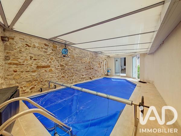 Maison à vendre 7 pièces 207 m² Saint-Michel-sur-Orge