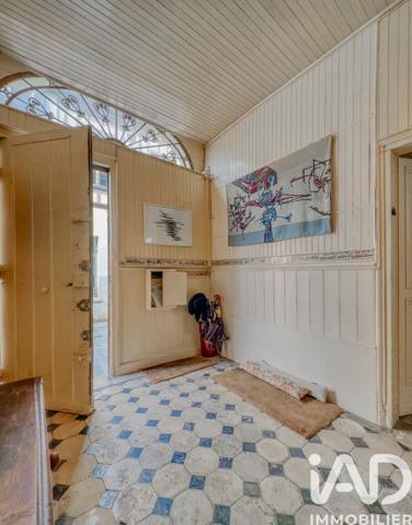 Maison à vendre 8 pièces 229 m² Compiègne
