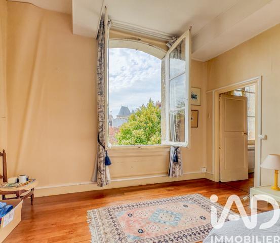 Maison à vendre 8 pièces 229 m² Compiègne