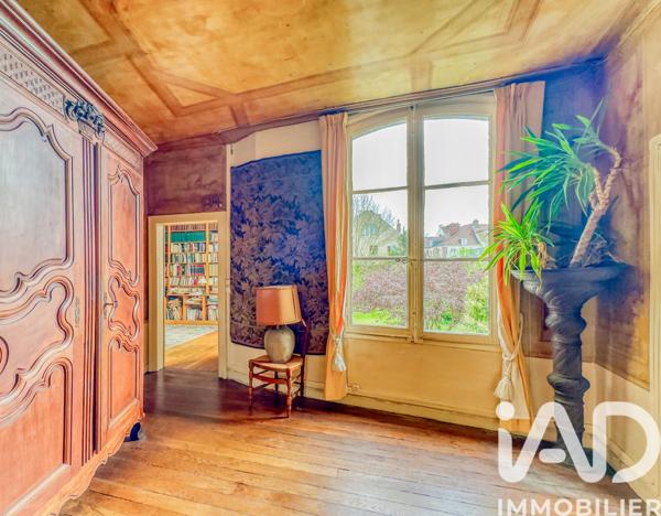 Maison à vendre 8 pièces 229 m² Compiègne