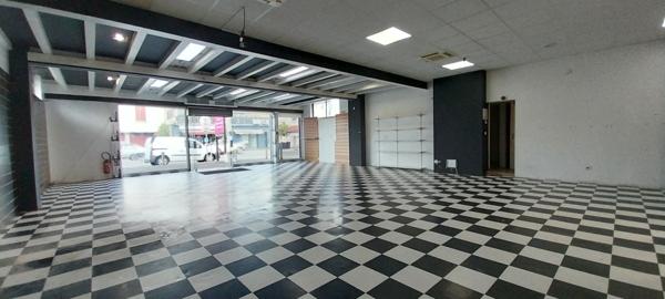 Agen 47000 Immeuble 7 pièce(s) 320 m2