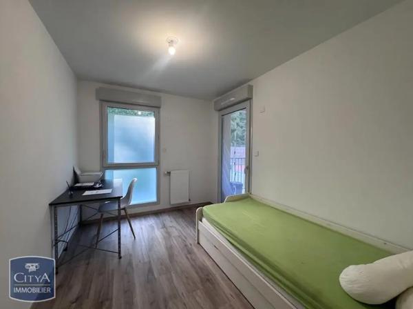 Appartement à louer 3 pièces 64.19m² Maubec (38300)