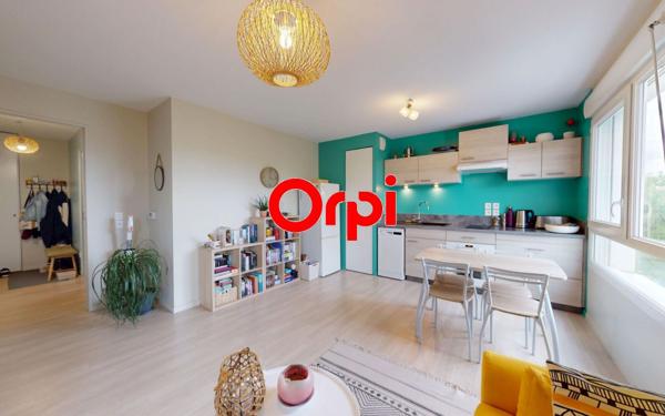 Appartement à vendre    2 pièces • 41,20 m2 Vaulx-en-Velin