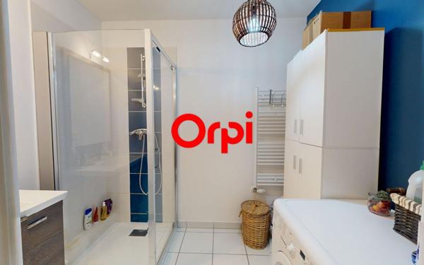 Appartement à vendre    2 pièces • 41,20 m2 Vaulx-en-Velin