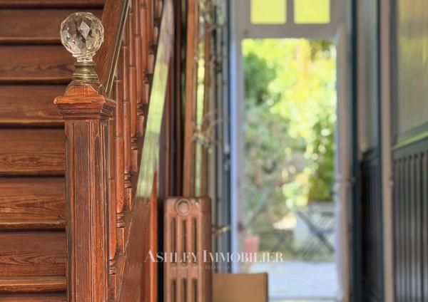 À VENDRE - MAISON DE CARACTÈRE À RAFRAICHIR - LA ROCHELLE - LA GENETTE