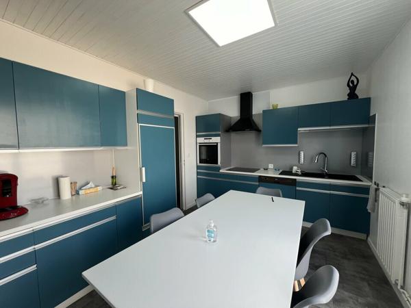 BUREAUX à LOUER de 560 m²