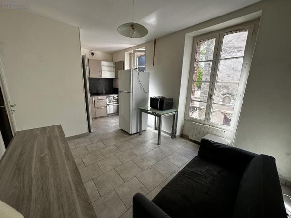 Maison à vendre à Saint-Julien-du-Sault dans l'Yonne (89330), ref : 2400034