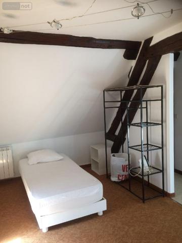 Maison à vendre à Saint-Julien-du-Sault dans l'Yonne (89330), ref : 2400034