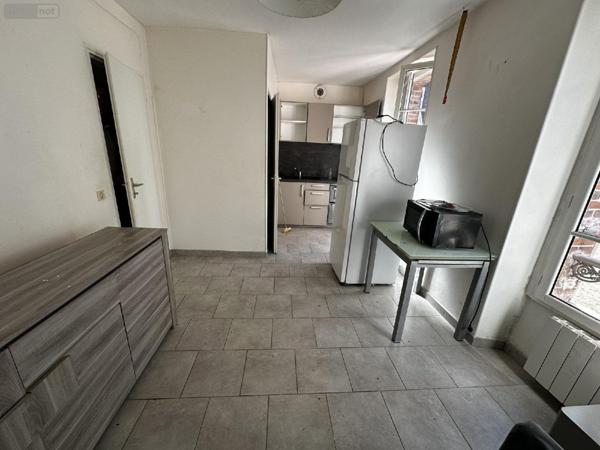 Maison à vendre à Saint-Julien-du-Sault dans l'Yonne (89330), ref : 2400034