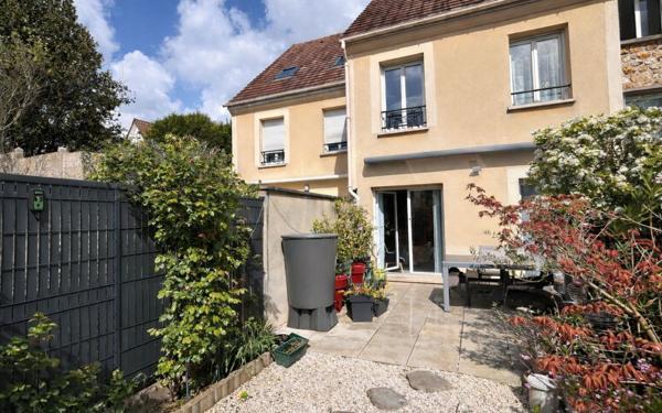 Appartement à vendre    3 pièces • 90 m2 Savigny-sur-Orge