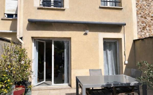 Appartement à vendre    3 pièces • 90 m2 Savigny-sur-Orge