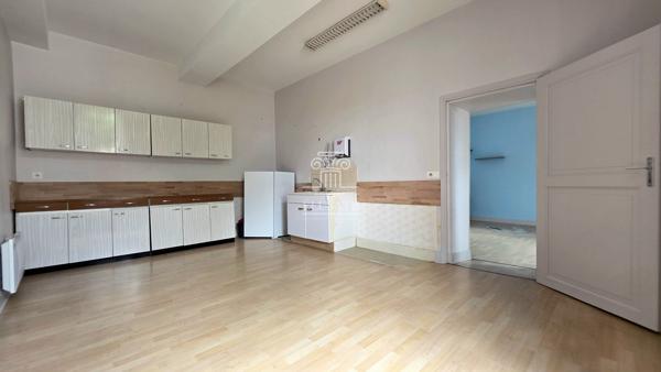 MAISON T5 - 123M² EN CENTRE VILLE AVEC JARDINET ET GARAGE / EAUZE