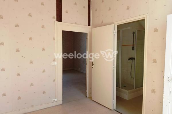 Maison à vendre 8 pièces de 166 m² à Saint-Gaultier