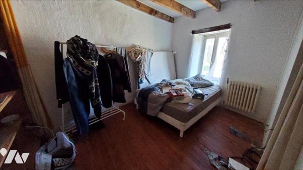 PLOUNEOUR MENEZ - MAISON 5 PIECES.