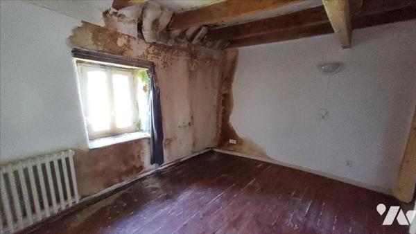 PLOUNEOUR MENEZ - MAISON 5 PIECES.