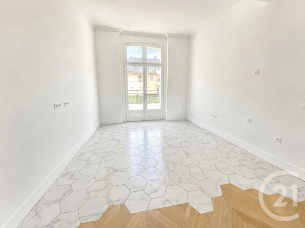 Appartement à vendre  4 pièces - 100,20 m 2   VERNON  - 27