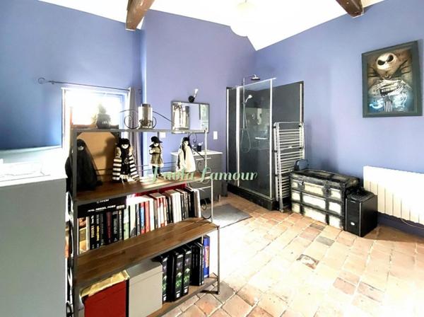 Belle maison de ville à proximité des commerces et services