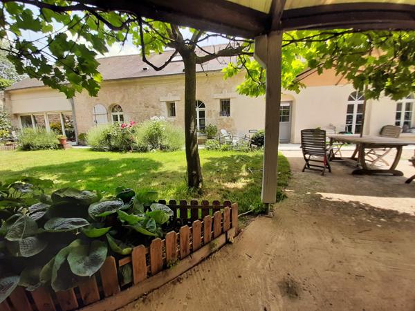 Pierrefonds (60350) Maison de charme en pierre