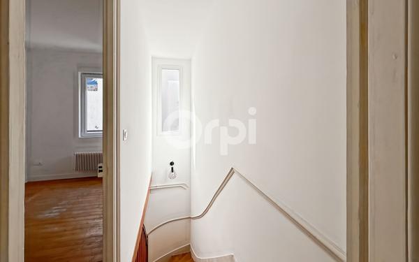 Maison à vendre    3 pièces • 70,23 m2 Reims