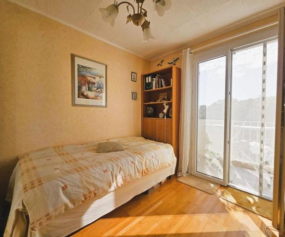 Maison familiale avec piscine et bonne humeur incluse !