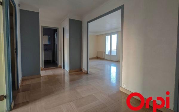 Appartement à vendre    3 pièces • 74,98 m2 Villeurbanne