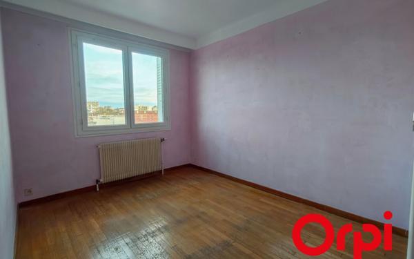 Appartement à vendre    3 pièces • 74,98 m2 Villeurbanne