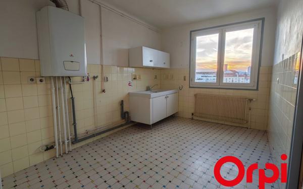Appartement à vendre    3 pièces • 74,98 m2 Villeurbanne