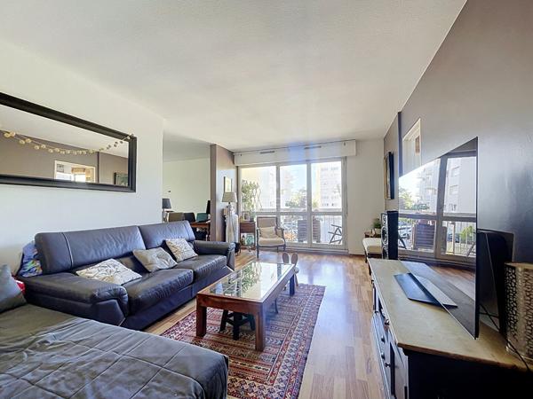 Hauts de Chatou - Appartement 4 pièces de 77m2 339 000 € **  - Référence  162134