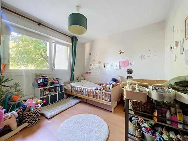 Hauts de Chatou - Appartement 4 pièces de 77m2 339 000 € **  - Référence  162134