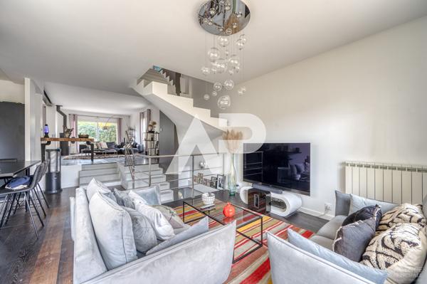 Maison Rueil Malmaison 7 pièce(s) 192 m² 1 099 000 € **  - Référence  20120