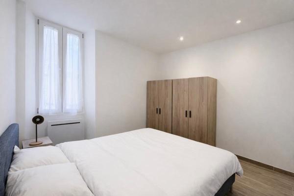 Appartement rénové Le Cannet limite Cannes 2 pièces 57 m2 duplex