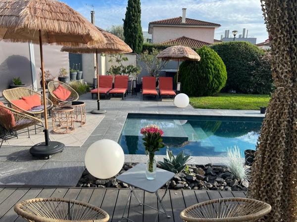 Vente Maison contemporaine Sainte-Foy-lès-Lyon 7 Pièces 190 m²