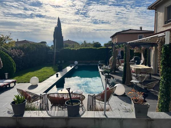 Vente Maison contemporaine Sainte-Foy-lès-Lyon 7 Pièces 190 m²