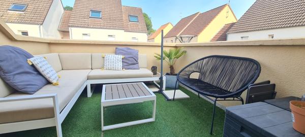 Chartres Basse ville : Grand appartement T5 avec balcon terrasse et parking
