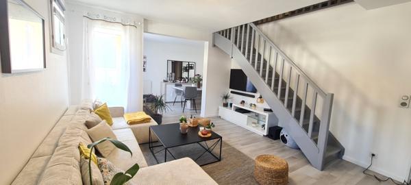 Chartres Basse ville : Grand appartement T5 avec balcon terrasse et parking