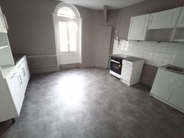 LOCATION MONTLUCON APPARTEMENT F3 BIS Montlucon