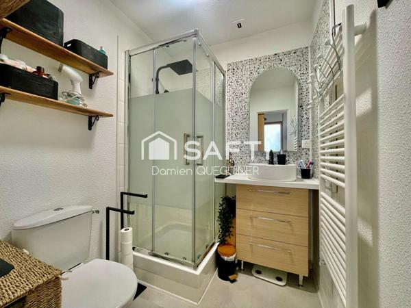 Maisonnette de charme au calme avec petit jardin et terrasse