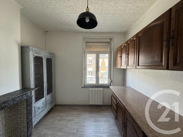 Maison à vendre  8 pièces - 184 m 2   LE NOUVION EN THIERACHE  - 02