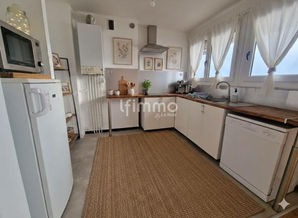Appartement T3 85 m² Parking