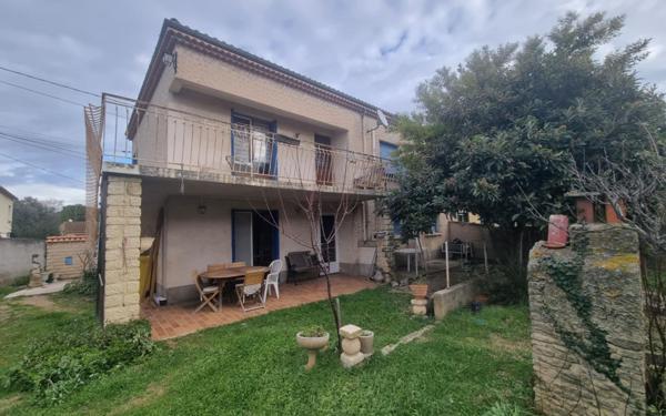 Maison à vendre    5 pièces •  Montfavet - Avignon