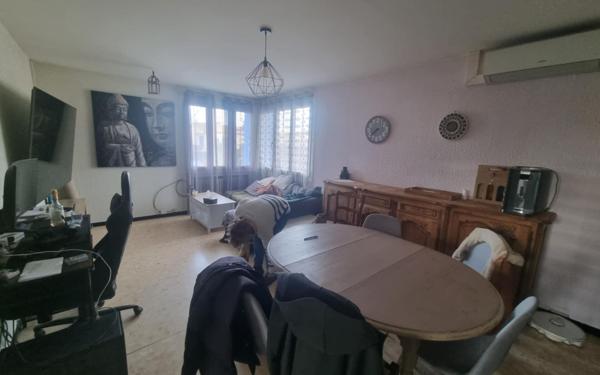 Maison à vendre    5 pièces •  Montfavet - Avignon