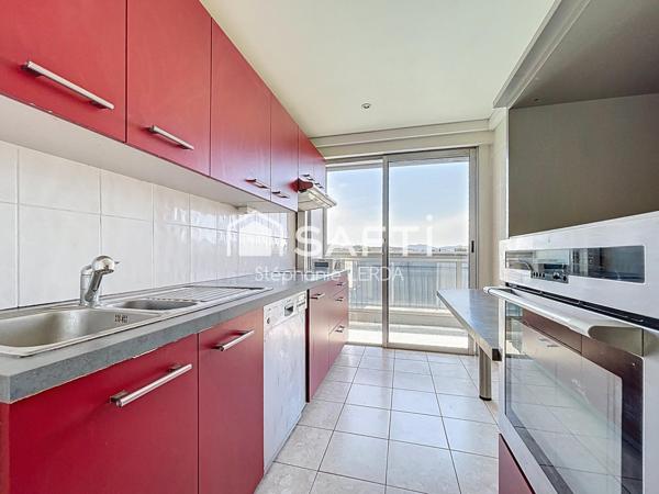 4P PROCHE TOUS COMMERCES, TRES LUMINEUX