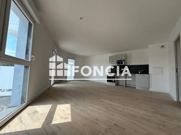 Location Appartement 3 pièces 66.6 m² - AVENUE DE BOLLAERT Lens 62300