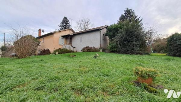 MAISON GARAGE GRAND TERRAIN