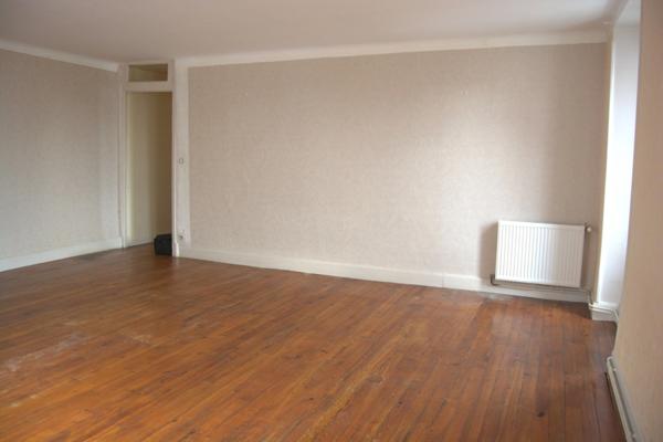 Appartement 82m2 en plein centre de Lannemezan