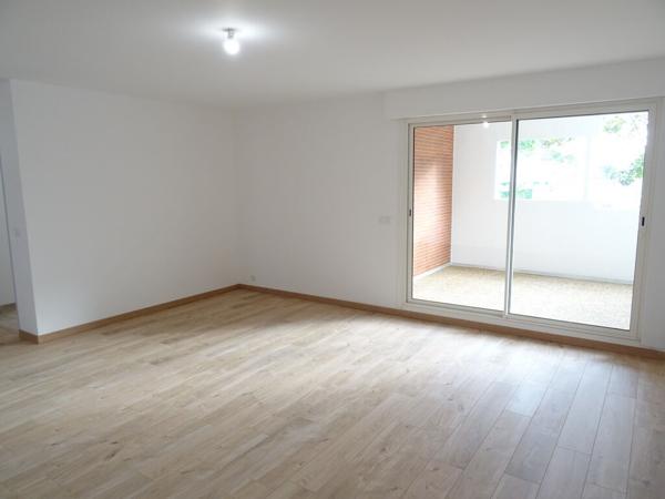 Appartement REZ DE CHAUSSEE - Narbonne 4 pièces 94 m² avec deux terrasses