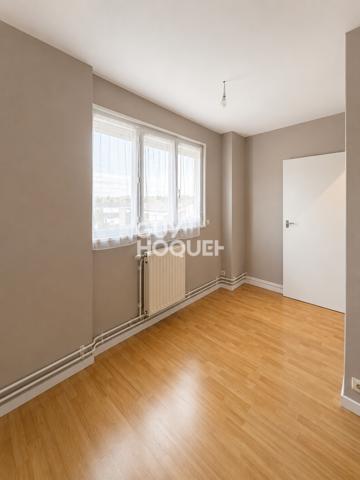 SECTEUR SUD - MAISON DE TYPE 4 D'ENVIRON 87M² AVEC TERRASSE, JARDIN ET GARAGE