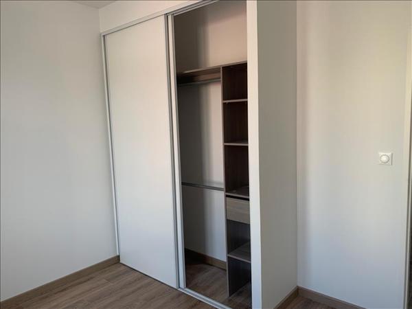 Appartement à louer |  ST FONS |  2 pièces | 27 m²