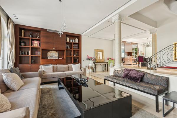 Vente Maison de luxe Neuilly-sur-Seine 12 Pièces 425 m²