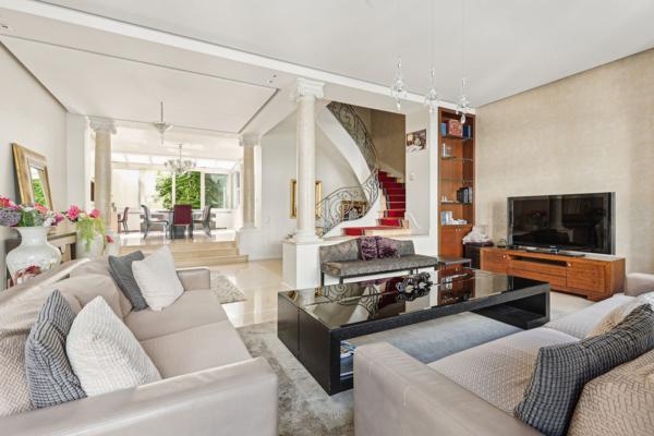 Vente Maison de luxe Neuilly-sur-Seine 12 Pièces 425 m²